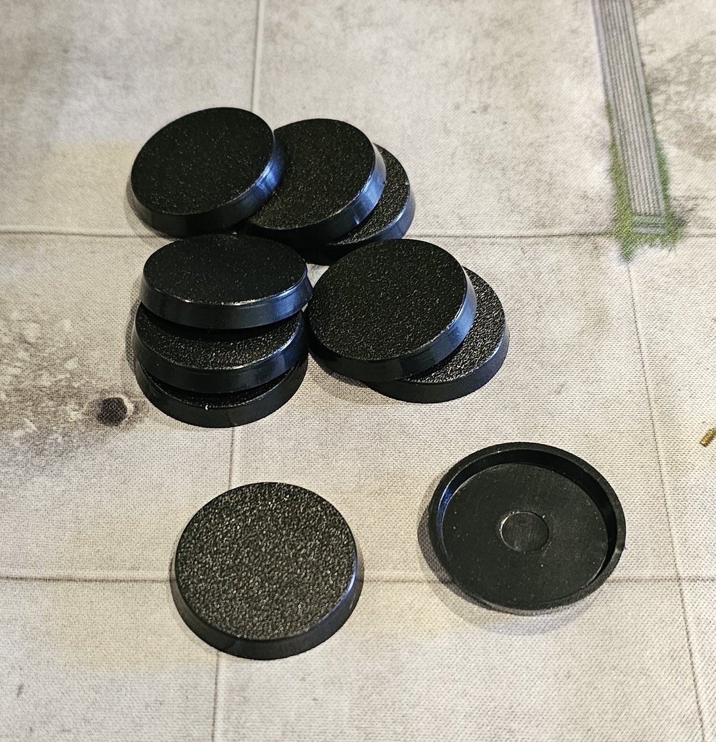 32mm Bases (10)